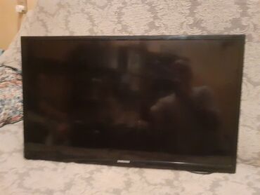 Televizorlar: İşlənmiş Televizor Samsung LCD 82" FHD (1920x1080), Ünvandan götürmə