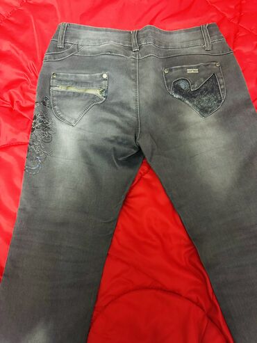 Cinslər: Cinslər, Bershka, L — 9