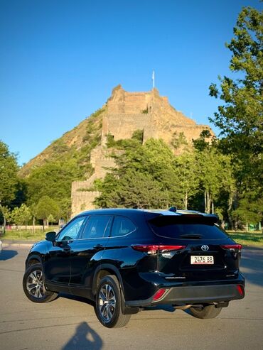 тайота хайландыр: Toyota Highlander: 2022 г., 3.5 л, Автомат, Бензин, Внедорожник