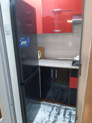 Uzunmüddətli kirayə mənzillər: Biləcəri,Ploşod tərəfə dönən yolun kənarinda,4 mərtəbənin,2-ci — 8