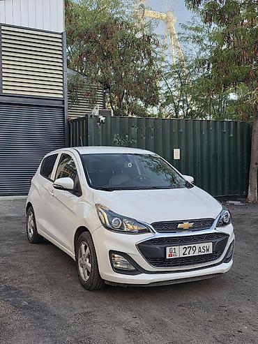 shevrolet lacetti: Chevrolet Spark: 2019 г., 1 л, Автомат, Бензин, Хэтчбэк — 4