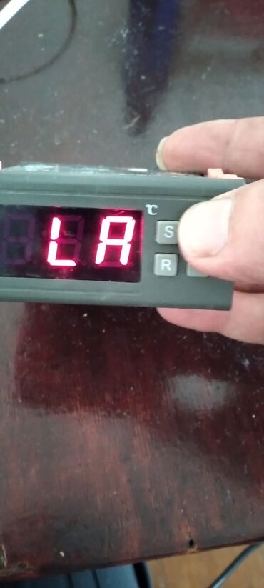 Digər elektrik malları: Rəqəmsal temperatur tənzimləyicisi, istifadəçilərə dəqiq temperatur — 5