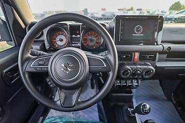 Suzuki: Suzuki Jimny: 2024 г., Бензин — 3