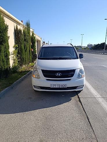 Hyundai H-1 (Grand Starex): 2.4 l | 2011 il Mikroavtobus