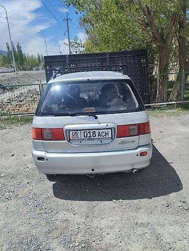 баа: Toyota Ipsum: 1996 г., 2 л, Автомат, Бензин, Вэн/Минивэн — 3