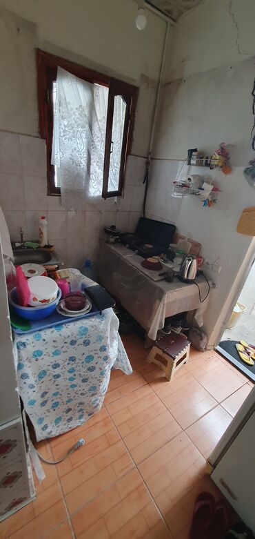 Mənzil kirayələyirəm: 3 otaqlı, 62 kv. m — 17