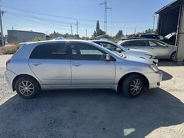 алла тоо: Toyota Allex: 2003 г., 1.5 л, Хетчбек — 4