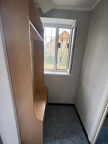 Үйлөрдү ижарага берүү: 30 м², 1 бөлмө, Арча-Бешик ж/м, Жаныбарлары жок — 4