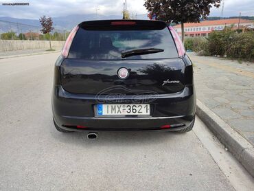 Οχήματα: Fiat Grande Punto: 1.4 l. | 2011 έ. | 154826 km. | Χάτσμπακ