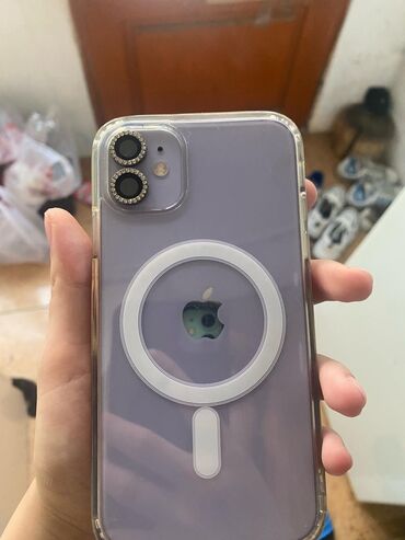 apple iphone 1: IPhone 11, 128 GB, Deep Purple, Barmaq izi, Simsiz şarj, Face ID