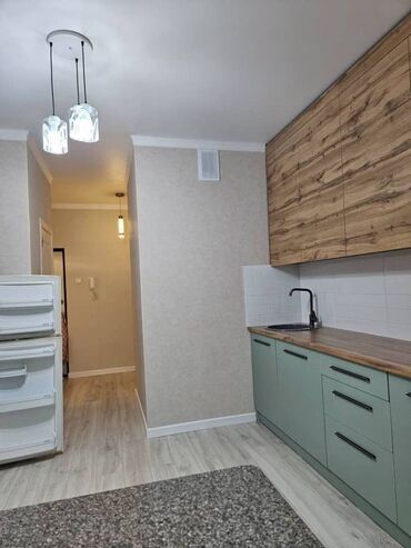 Продажа квартир: 2 комнаты, 62 м², 106 серия, 2 этаж, Евроремонт