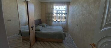 Uzunmüddətli kirayə mənzillər: Bineqedide 3 mertebeli binanın 2 ci mertebesinde 3 otaqli ev 550 — 10