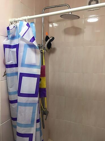 Продажа коттеджей и домов: Продаётся квартира в воронцовке(таш-дебе), есть огород 7 соток, в — 9