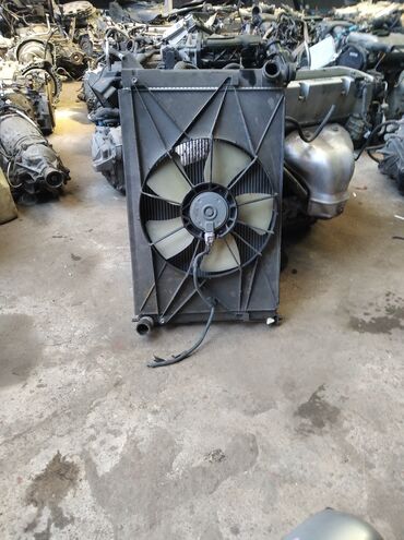 вентилятор 211: Привозные радиаторы на Тойоту Опа,Виш,Калдина,Алион и т.д.Также