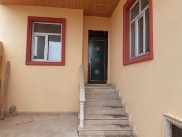 Həyət evləri və villaların satışı: 3 otaqlı, 90 kv. m, Yeni təmirli