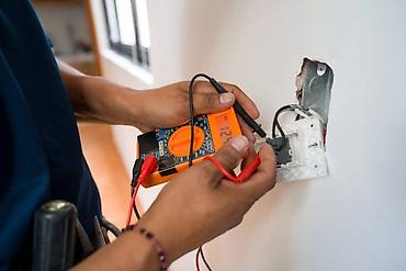elektri: Elektrik işləri – montaj, diaqnostika və təmir Xidmətlər: - Mənzil — 5