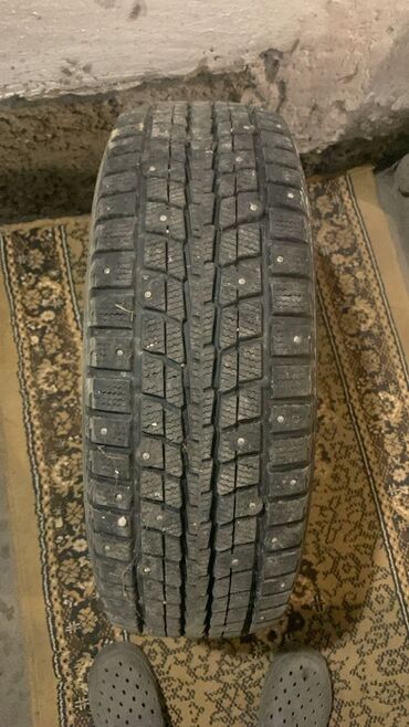 зимние шины 26565 r17: Шины R 15, Зимняя шипованная, Б/у, Комплект, Michelin