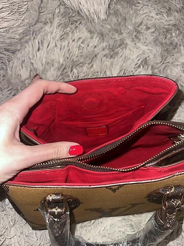 Modni rančevi: Ženska torba – monogram motiv - Materijal: čvrsta eko koža sa — 7