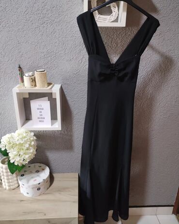 crna plišana haljina: S (EU 36), bоја - Crna, Koktel, klub, Na bretele