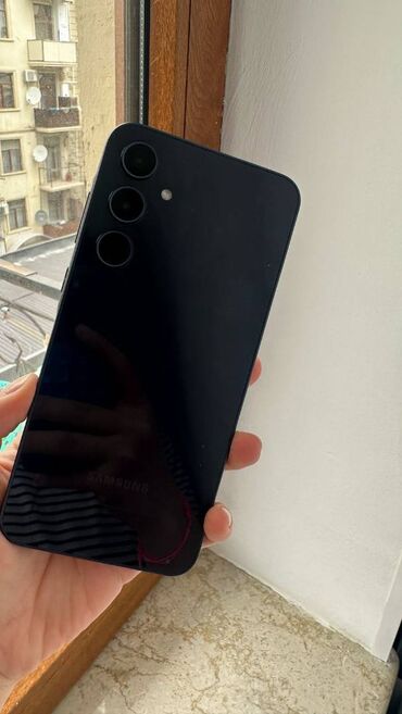 samsung galaxy j5 ekran: Samsung Galaxy A35, 128 GB, Sensor, Barmaq izi, İki sim kartlı