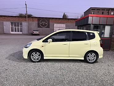 японская автохимия: Honda Jazz: 2008 г., 1.4 л, Механика, Бензин, Хэтчбэк — 1