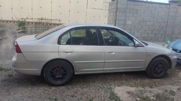 Honda: Honda Civic: 2001 г., 1.7 л, Автомат, Бензин, Седан