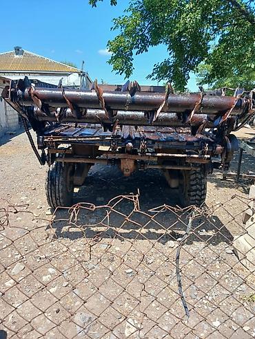 traktor yumze: Kənd təsərrüfatı üçün qoşqu — üzərinə yığıcı/dağıtıcı mexanizmli gübrə — 7