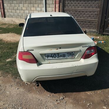 авто крайслер: Daewoo Nexia: 2010 г., 1.6 л, Механика, Бензин