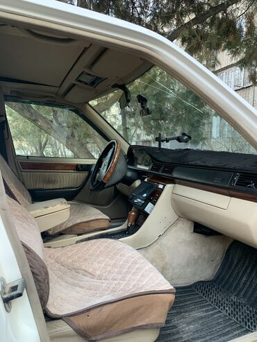 Mercedes-Benz: Mercedes-Benz E-Class: 1995 г., Автомат, Бензин, Седан — 9