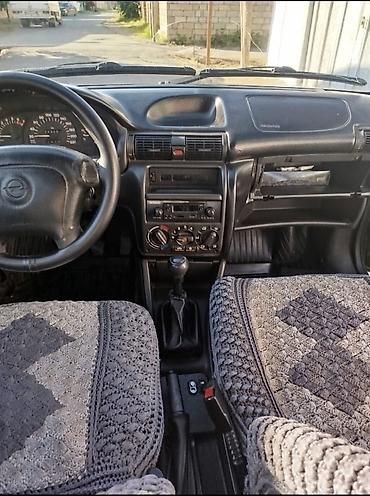 Opel: Opel Astra: 1.6 l | 509000 km Universal — 9