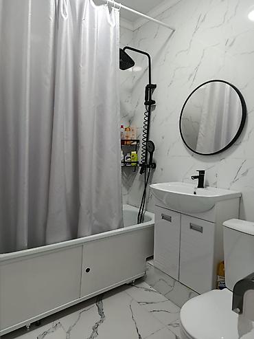 Кухонные столы: 📢 Продаётся уютная 2-комнатная квартира в ЖК «Аалам Сити»! 🏡 Площадь — 8