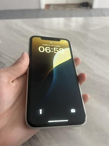 Apple iPhone: IPhone Xr, 64 ГБ, Белый, Чехол — 1