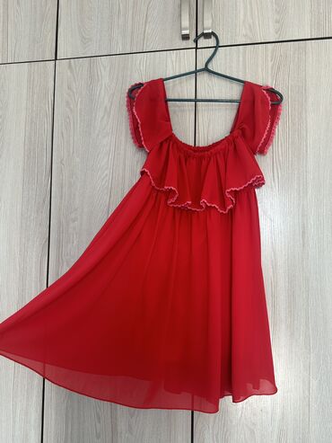 одежда италия: Корейская шифоновое платье Размер стандартный на S M До колено