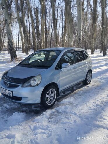 ош машина: Honda Fit: 2005 г., 1.5 л, Вариатор, Бензин, Хетчбек