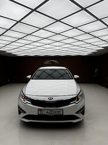 mazda cronos 626: Kia Optima: 2020 г., 2.4 л, Автомат, Бензин, Седан — 2
