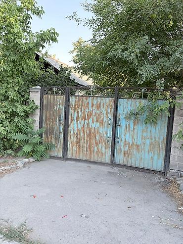Сдаю времянку 2 комнаты без хозяина со своим двором. Район Кызыл