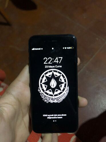 Apple iPhone: IPhone 7, 128 GB, Barmaq izi