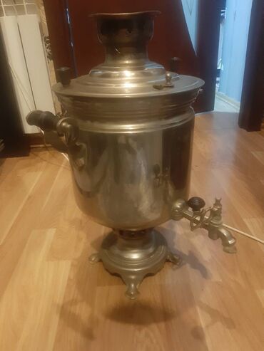 ev esiyalari: İşlənmiş Od Samovar, 5 l, Ünvandan götürmə, Rayonlara çatdırılma