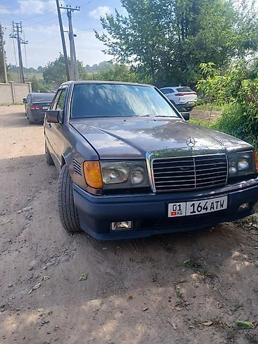 eafc 25: Mercedes-Benz W124: 1991 г., Механика, Дизель, Седан — 1
