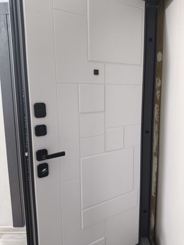 Giriş qapıları: Giriş/qapı blokları – müasir dizayn və gücləndirilmiş təhlükəsizlik — 10