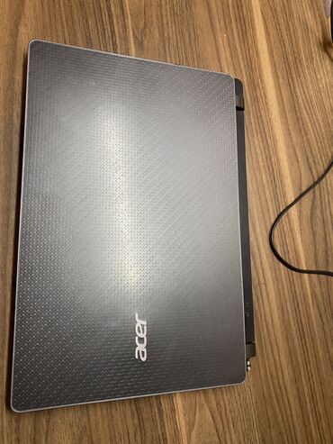 �������� �������������������� в Кыргызстан | Ноутбуки и нетбуки: Acer 4 ГБ ОЗУ, 13.3 "