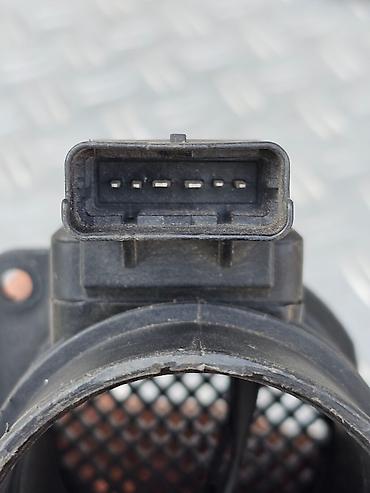 Датчики, сенсоры, предохранители: Расходомер Renault 2003 г., Б/у, Оригинал, Германия — 5