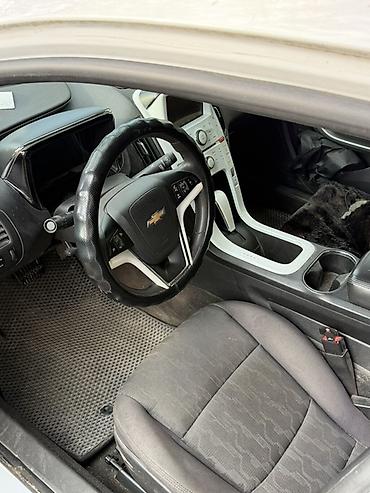 chevrolet volt: Chevrolet Volt: 2013 г., 1.4 л, Автомат, Гибрид, Лифтбек — 6