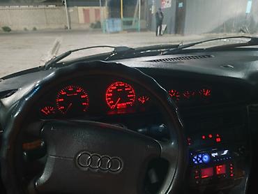 решетка ауди 100: Audi A6: 1994 г., 2.6 л, Автомат, Седан — 1