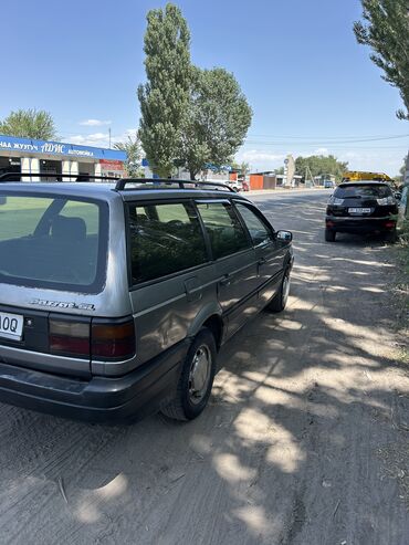 донголок алмашам: Volkswagen Passat: 1992 г., 1.8 л, Механика, Бензин, Универсал