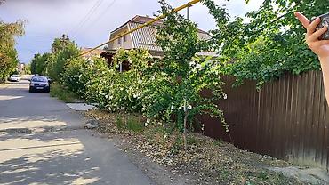 Продажа коттеджей и домов: 4 комнаты, 85 м², Бишкек, Риэлтор — 23