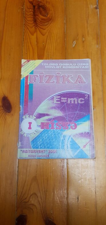 Kitablar, jurnallar, CD, DVD: 2 ədəd fizika test bankı(1-ci və 2-ci hissə)1 ədəd 1-8 nömrəli test