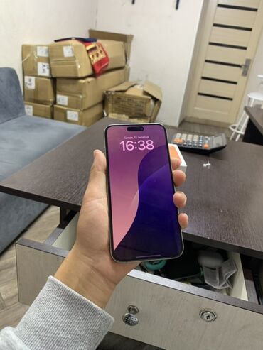 купить новый айфон 11 про макс: IPhone 15 Pro Max, Б/у, 256 ГБ, Серебристый, Коробка, 90 %