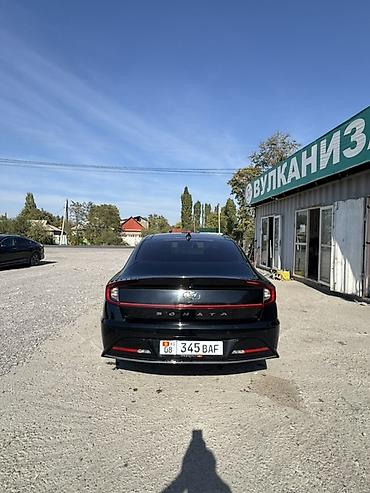 холодильник для машина: Hyundai Sonata: 2022 г., 2 л, Автомат, Гибрид, Седан — 1