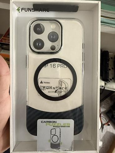 карбоновый кабел: Чехол Funshare Carbon Puzzles для iPhone 16 Pro (MagSafe Series Case) — 2